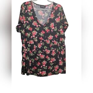 Floral V-Neck Black Top size 3xl by say anything